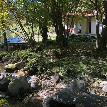 Alojamento de Turismo Selvagem Idila Crni Vrh