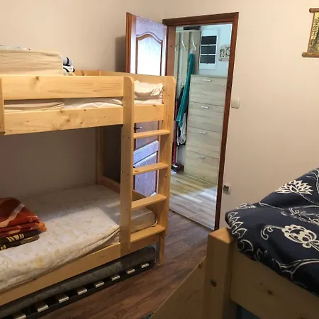 Idila Alojamento de Turismo Selvagem Crni Vrh